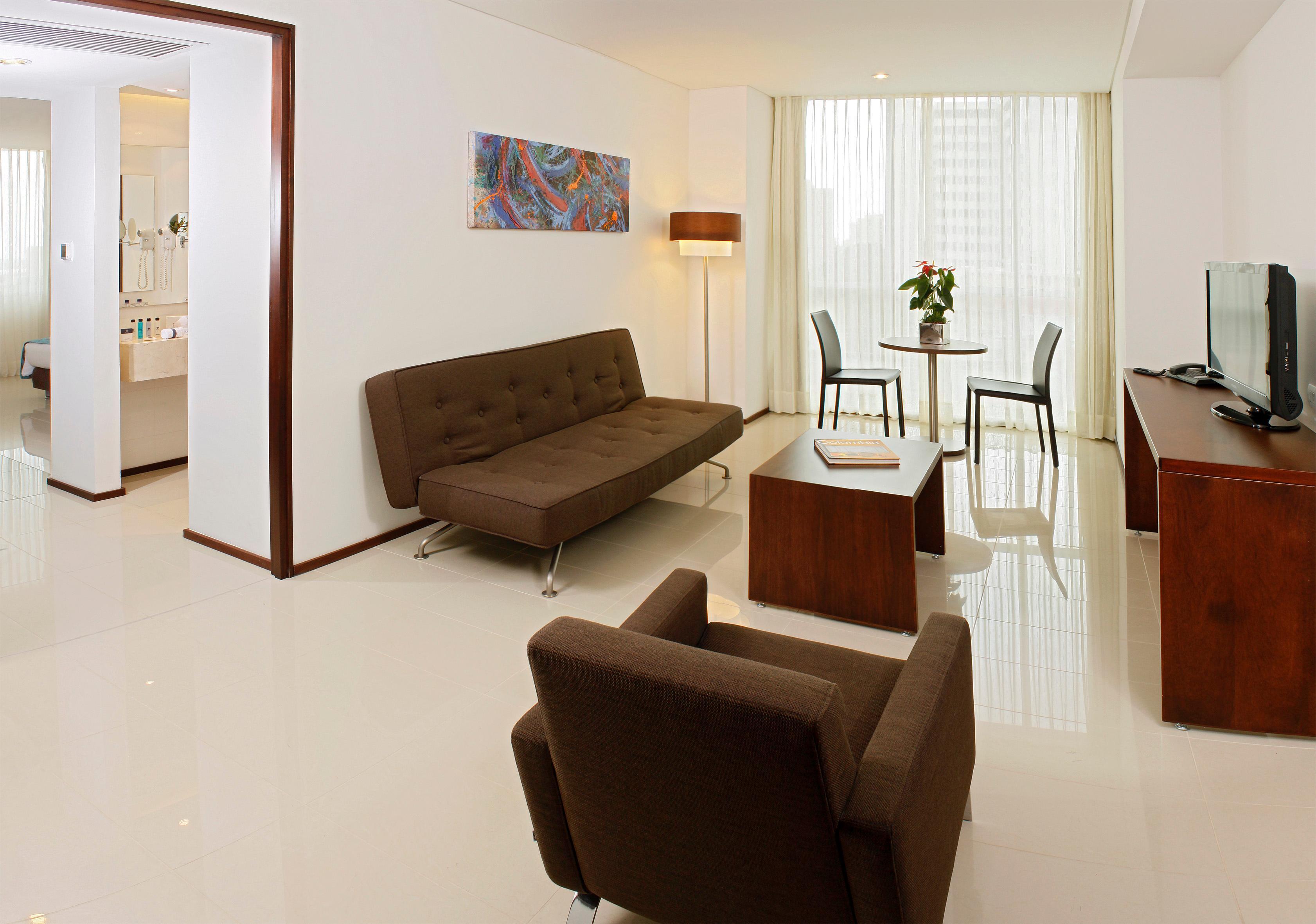 Estelar Alto Prado 바랑키야 외부 사진 A living room with a sofa bed
