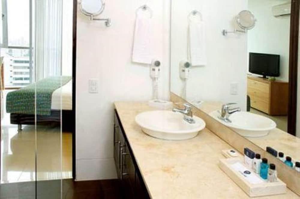 Estelar Alto Prado 바랑키야 외부 사진 Bathroom