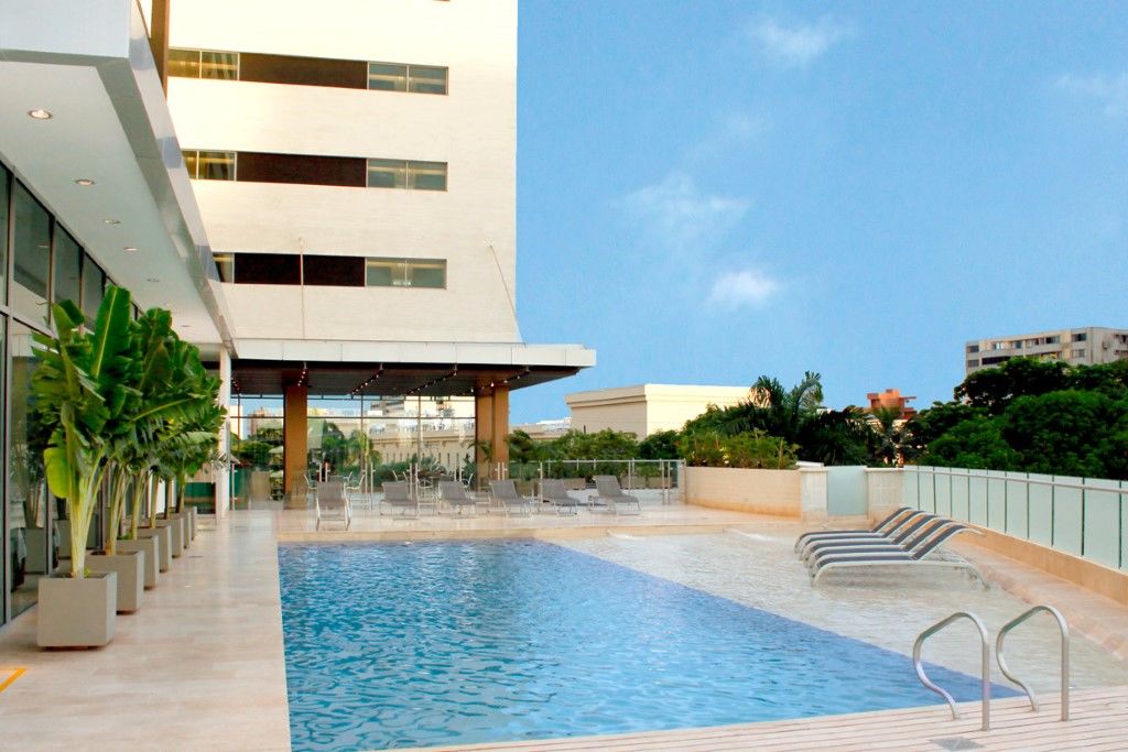 Estelar Alto Prado 바랑키야 외부 사진 Rooftop pool